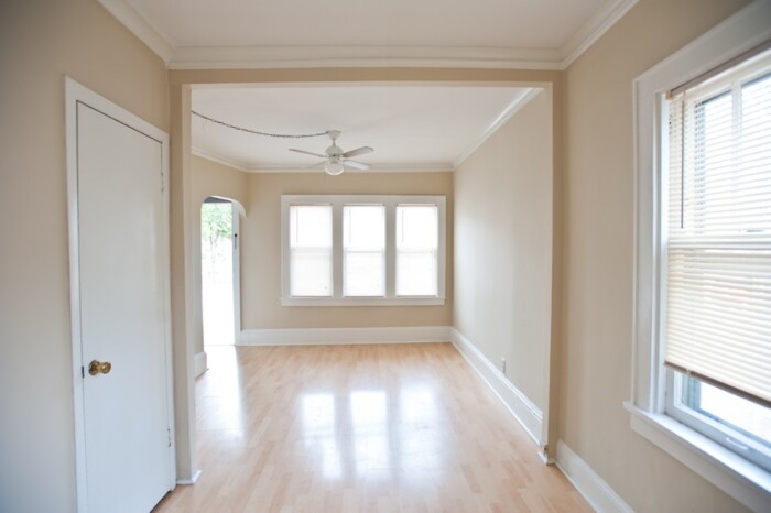 1020 E Center St – 2 Bedroom Townhouse - Image 2