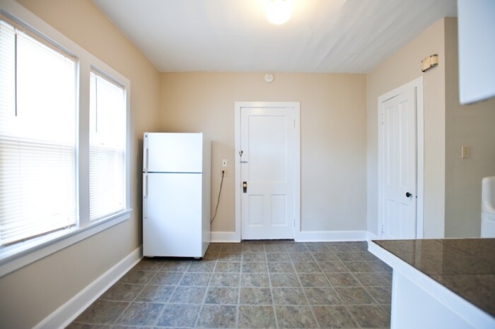 1020 E Center St – 2 Bedroom Townhouse - Image 14