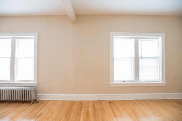 1603 N Van Buren, 1 Bedroom Apartment - Image 4