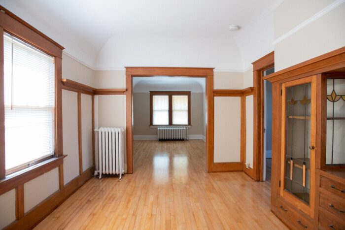 1704 E Locust, Apt 7– 2 BR, Heat Included UWM/Eastside - Image 19