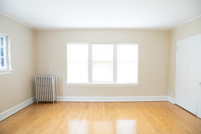 1720 E. Newton, 1 Bedroom Apartment (Front Floor Plan) - Image 5