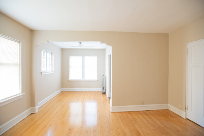 1720 E. Newton,  1 Bedroom Apartment, Heat Included, Shorewood/UWM/Eastside - Image 5