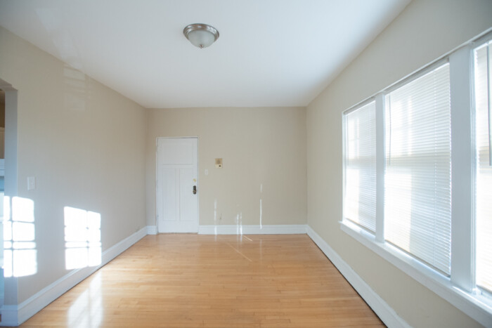 1720 E. Newton Apt. 1, 2 Bedroom Apartment, Heat Included, Shorewood/UWM/Eastside - Available Now - Image 3