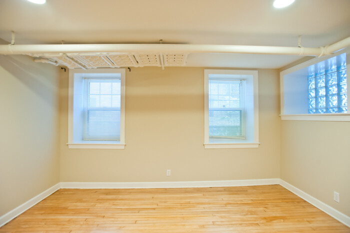 2532 N. Prospect, 2 Bedroom Apartment with Dishwasher - Image 12