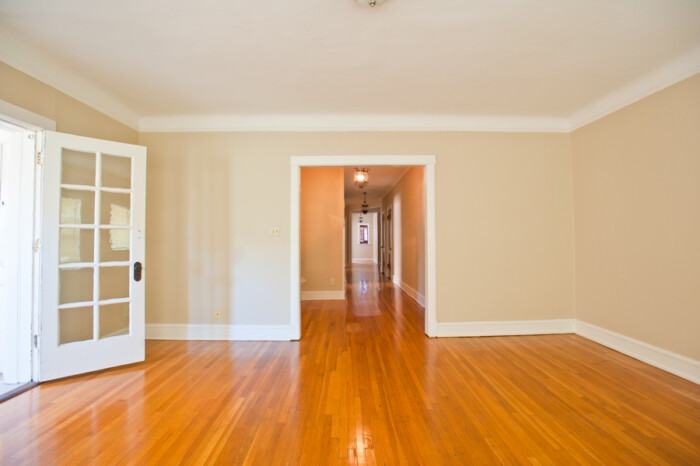 2534 N Prospect Ave, 3 Bedroom Apartment, Heat Included, UWM/Eastside - Image 4