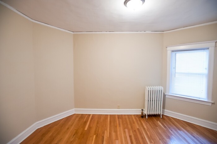 2534 N Prospect Apt. B, 3 BR, Heat & Parking Included, UWM/Eastside,  $500 OFF FIRST MONTH'S RENT - Image 14