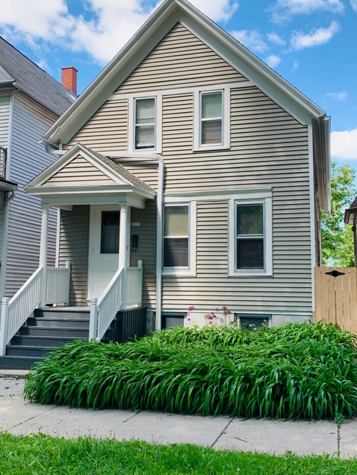 2573 N. Bartlett, 2 Bedroom Lower Flat