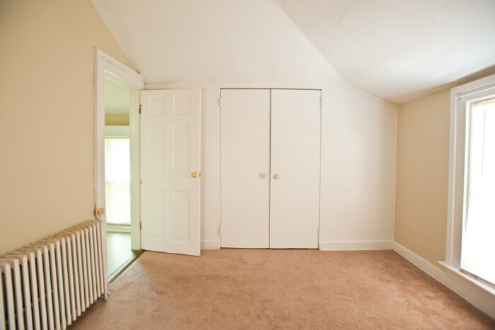 2943 N. Bartlett, 2 Bedroom Apartment (#3), Heat Included, UWM/Eastside - Image 13