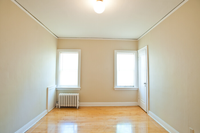 3817 N Humboldt, 1 Bedroom (Rear Floor Plan) - Image 11