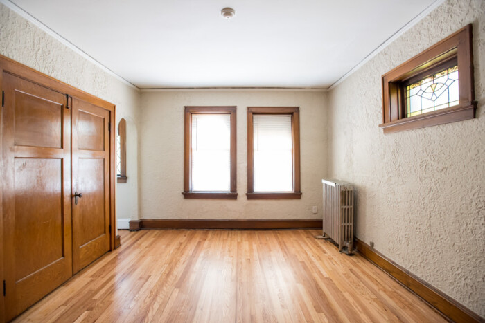 904 E. Center, 1 Bedroom Apartment (#1) - Image 3