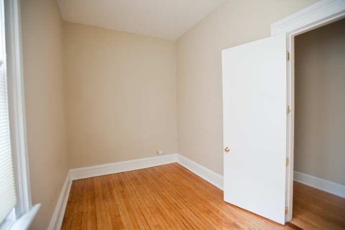 2943 N. Bartlett, 2 Bedroom Apartment (#1), Heat Included, UWM/Eastside - Image 8