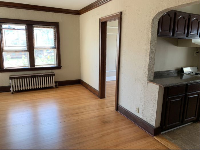 3817 N. Humboldt, 2 Bedroom Apartment – Apt 7 - Image 3