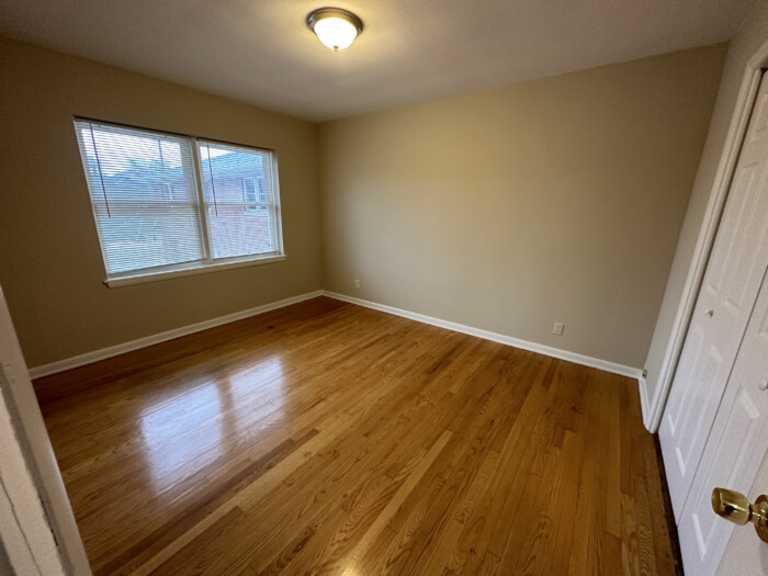 1333 E. Colorado Apt. 3, 2 BR, HWF,  With Stainless Appliances and Dishwasher, Bayview - Image 9