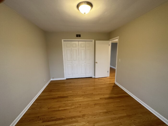 1333 E. Colorado Apt. 3, 2 BR, HWF,  With Stainless Appliances and Dishwasher, Bayview - Image 11