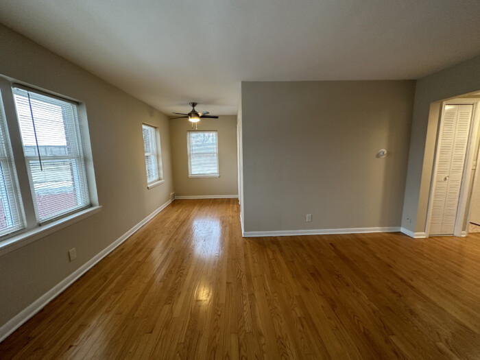 1333 E. Colorado Apt. 3, 2 BR, HWF,  With Stainless Appliances and Dishwasher, Bayview - Image 2