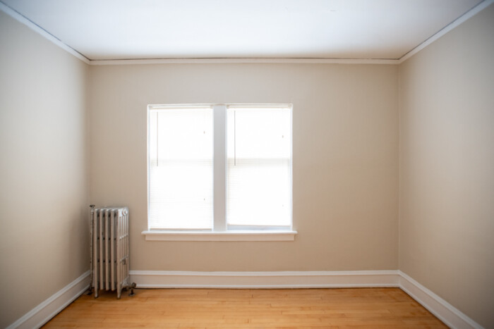 1720 E. Newton Apt. 8,  1 Bedroom Apartment, Heat Included, Shorewood/UWM/Eastside - Image 12