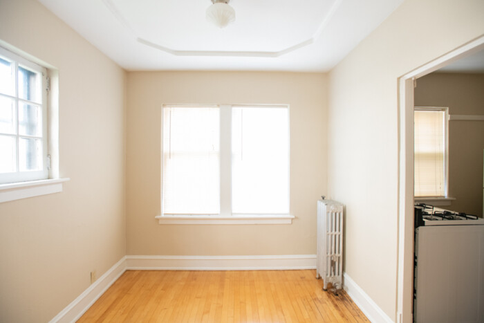 1720 E. Newton Apt. 3,  1 Bedroom Apartment, Heat Included, Shorewood/UWM/Eastside - Image 6