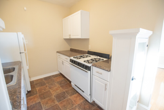 1720 E. Newton Apt. 5, 2 Bedroom Apartment, Heat Included, Shorewood/UWM/Eastside - Image 12