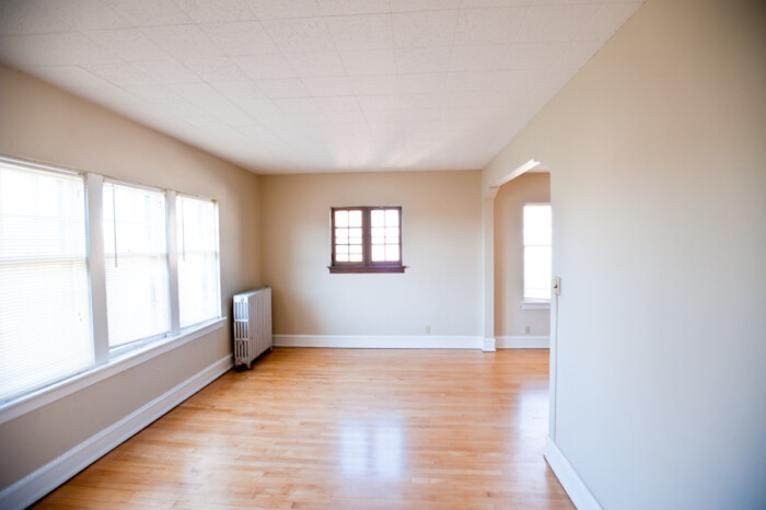 1720 E. Newton Apt. 9, 2 Bedroom Apartment, Heat Included, Shorewood/UWM/Eastside - Image 2